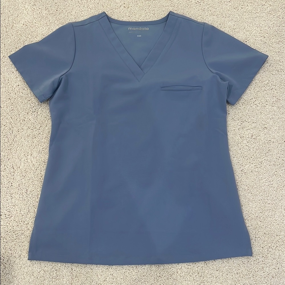 Mandala Light Blue Fitted Short Sleeve Scrub Top